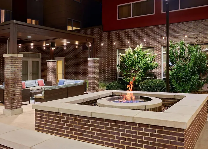 Fairfield Inn & Suites By Marriott Charlotte Airport
